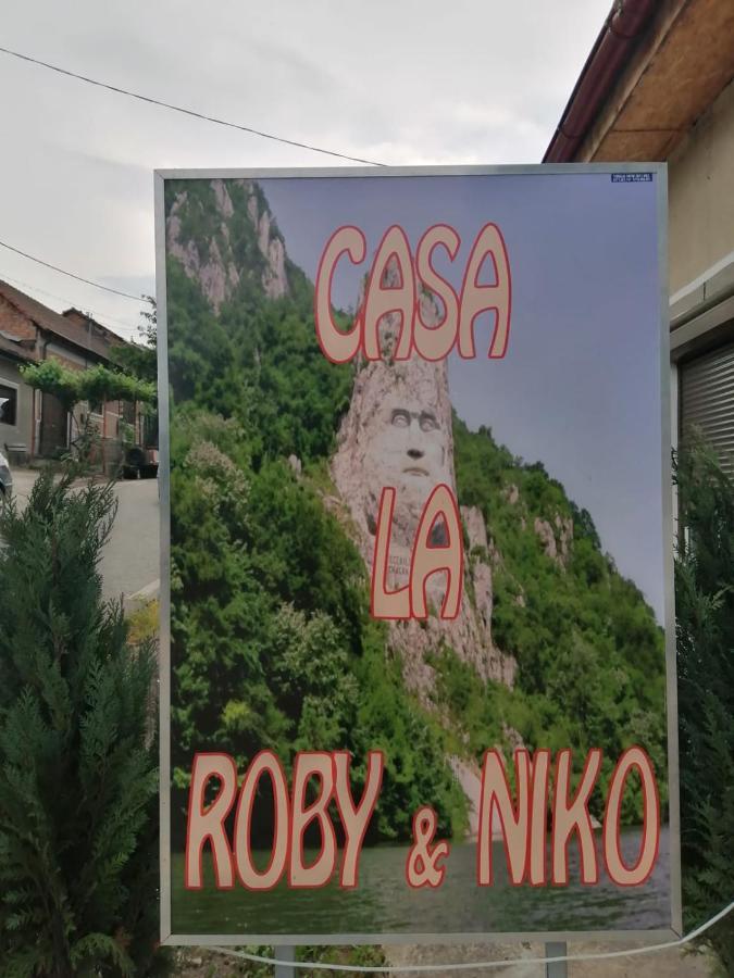 La Roby Si Niko Hotell Dubova Exteriör bild