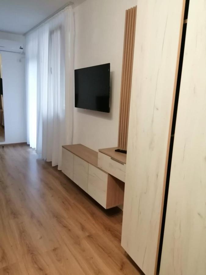 La Roby Si Niko Hotell Dubova Exteriör bild